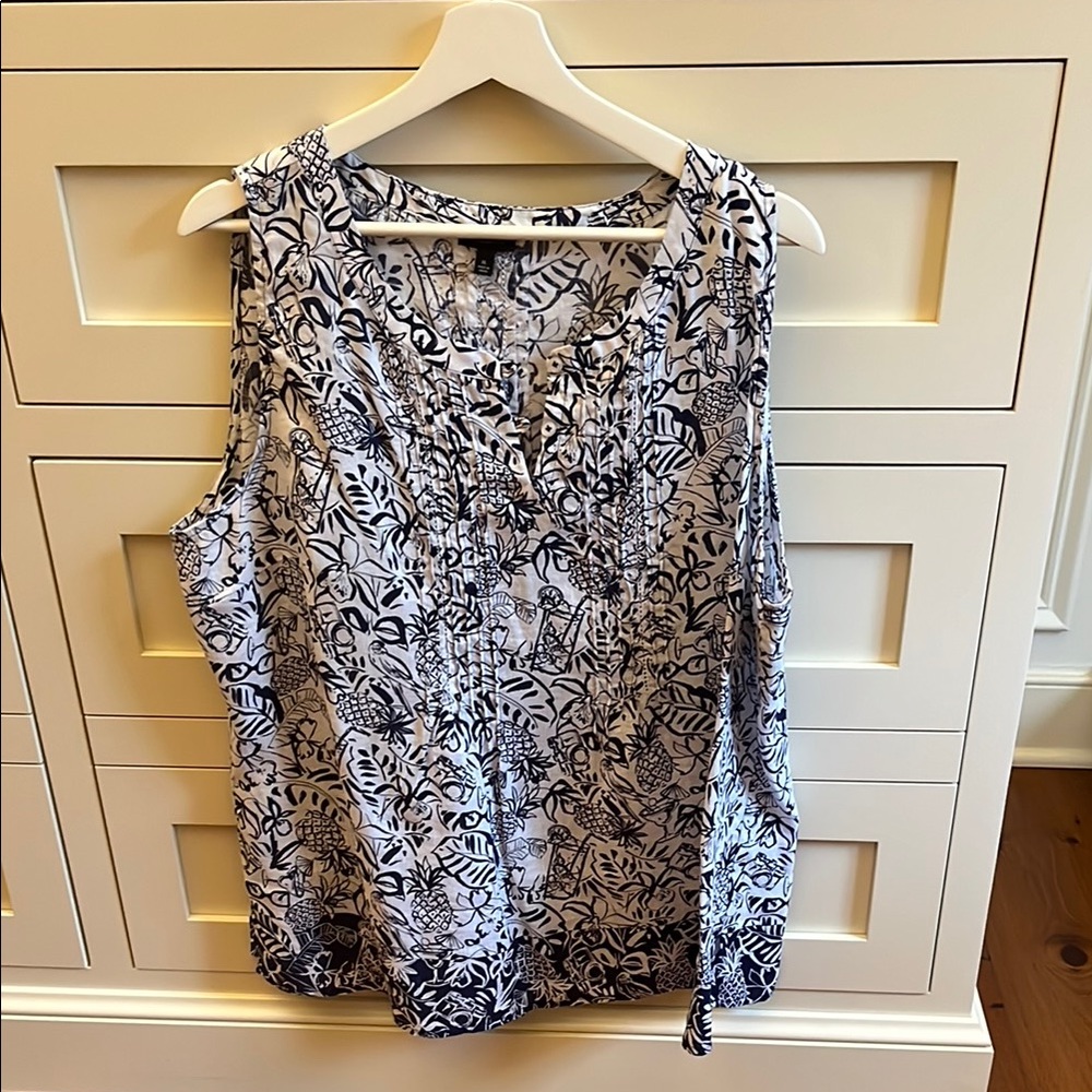 Floral Blue and White Sleeveless Top